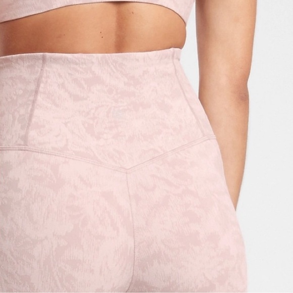 Athleta legging size large - Picture 4 of 13